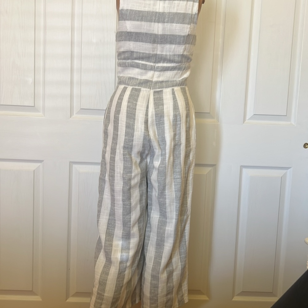 Sugar Lips xs linen lined sleeveless mid calf romper. Grey cream stripe - Picture 8 of 14
